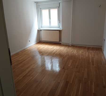 6 - Zimmer Altbau komplette Etage