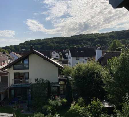 Schick Wohnen mit Balkon und Terrasse