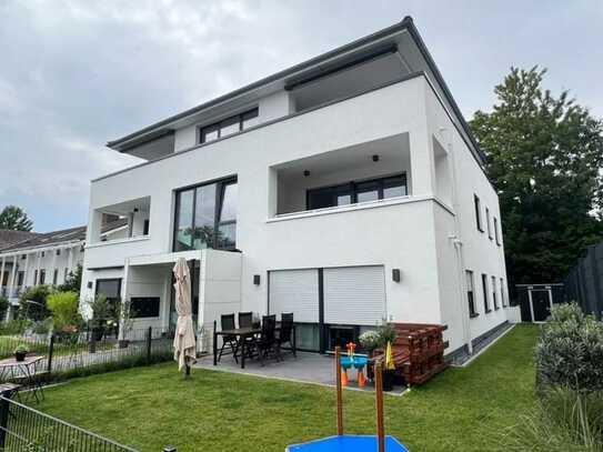 Schöne Wohnung im 1. OG (KFW 55) mit Loggia in Sackgassenlage mit Zugang zum Kurpark