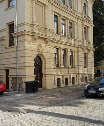 Herrschaftliche Stadtvilla direkt am Clara-Zetkin-Park, Moschelesstraße 11