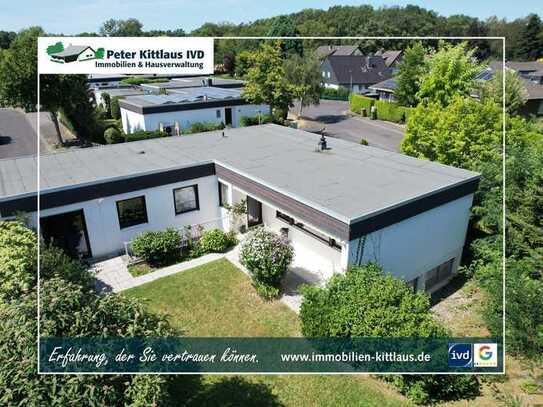 Freistehender Bungalow mit Garage in guter Niederpleiser Lage