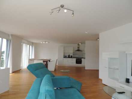 A. Hörner Immobilien + Exklusiv möblierte Penthouse Wohnung +