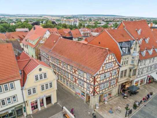 Vollvermietetes Wohn- und Geschäftshaus mit 5 Wohnungen und einem Laden im Herzen der Stadt