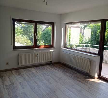 Lichtdurchflutete 3-Raum-Wohnung mit Balkon in Beilstein