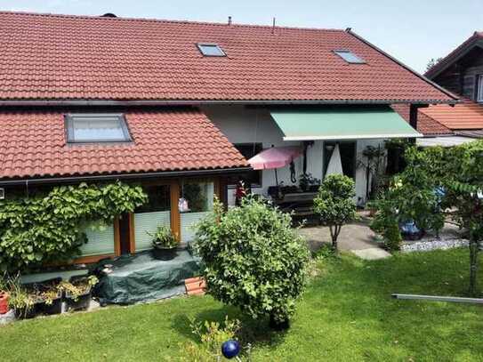 Familienfreundliches Einfamilienhaus mit schönem Garten und Obstbaumbestand Übersee / Feldwies