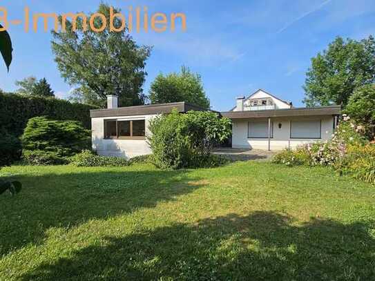 Einzigartiger Juwel -ruhiger großzügiger Bungalow mitten im Herzen von Reutlingen