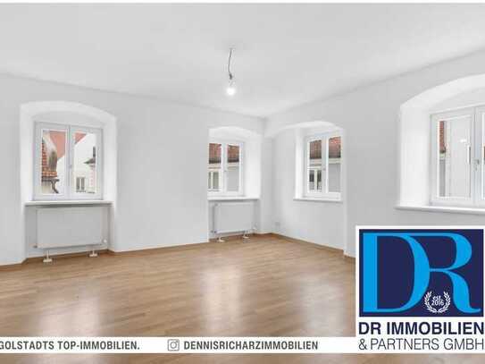 Großzügige 4-Zi-Whg mit Balkon und moderner Einbauküche in frisch saniertem Stadthaus