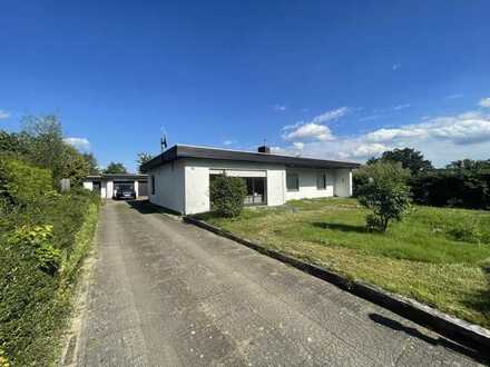 Bungalow mit Ausbaupotential auf schönem Grundstück