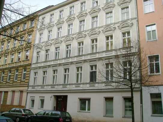 Stillvoller Altbau in 12055 Berlin-Neukölln - Bezugsfrei