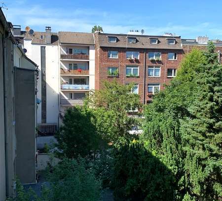 Modernes Stadtleben in zentraler Lage: Stilvolle 1-Zimmer-Wohnung mit Balkon in Düsseldorf-Oberbilk