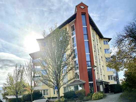 Lichtdurchflutete 3-Zimmer-Wohnung mit schönem Balkon in begehrter Wohnlage in Filderstadt-Bonlanden