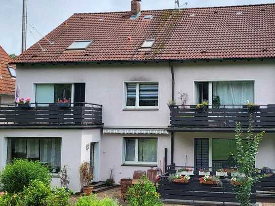 Ansprechende und vollständig renovierte 3,5-Zimmer-Wohnung mit Balkon in Bochum