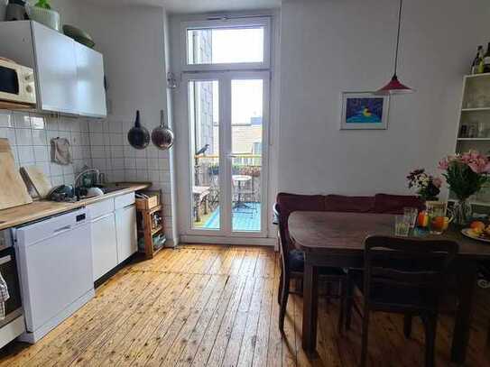 Altbauwohnung mit Dielenboden, 3 Zimmer, Innenstadt