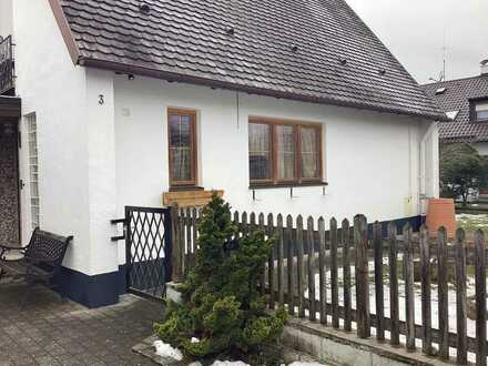 Ansprechendes 4-Zimmer-Haus in Schöngeising mit Garten und Garage in ruhiger Lage