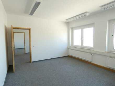 Moderne, helle Büroräume 60 m² (oder flexibel bis 208 m²) in Gewerbekomplex in Annaberg-Buchholz