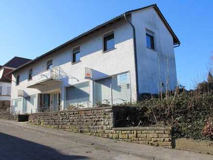 Grosszügige 3 Zimmer Wohnung
