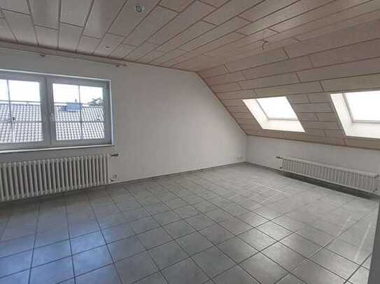 Gemütliche helle 2-Zimmer-Dachgeschoß-Wohnung in Wachtberg-Werthhoven!