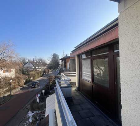 Exklusive 3-Zimmer-Penthouse-Wohnung mit Balkon in Haar