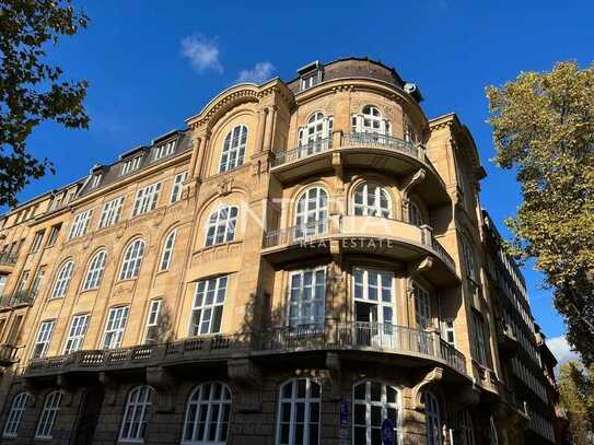 Renovierte Büro- und Schulungsflächen in historischem Gebäude in der Augustaanlage