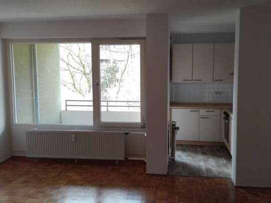 Einzimmer-Appartement mit Küche, Bad und Balkon kurzfristig zu vermieten