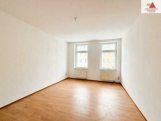 Sofort frei - renovierte 2-Raum-Wohnung auf der Marienberger Straße in Chemnitz!
