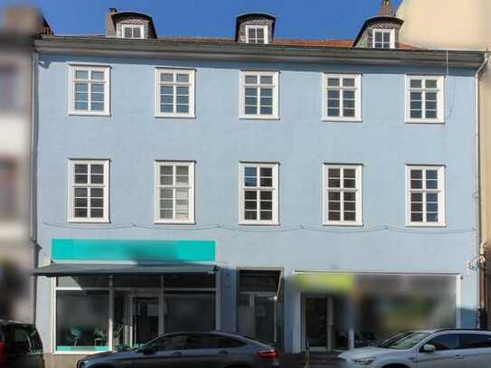 Beste Innenstadtlage! Sanierungsbedürftiges Wohn- und Geschäftshaus inmitten von Fulda zu verkaufen