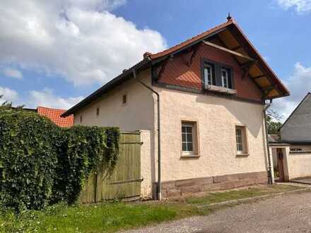 Provisionsfrei! Gepflegtes Einfamilienhaus mit Garage und schönem Garten