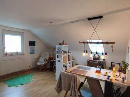 Helle und ruhige 65 qm, 3-Zimmer DG-Wohnung in Weinsberg ab dem 1.5.2024 zu vermieten