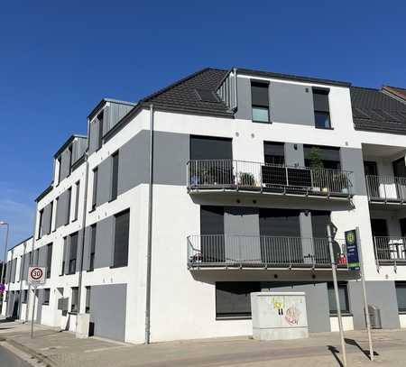 Grandiose DG-Penthouse-ETW mit EBK & Dachterrasse + großer PKW-Platz in Anderten-Misburg!