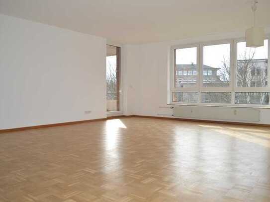 Aufgepasst Kapitalanlage! 2 Zimmer * Balkon * Dusch- & Wannenbad * Gäste-WC * ca. 90,14m²