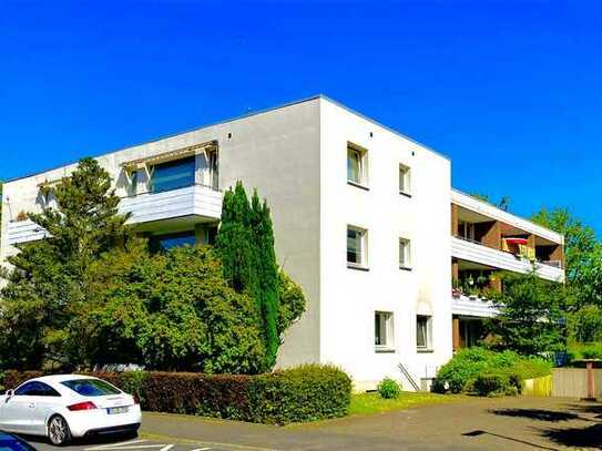 Bockum: Helles Apartment mit Balkon