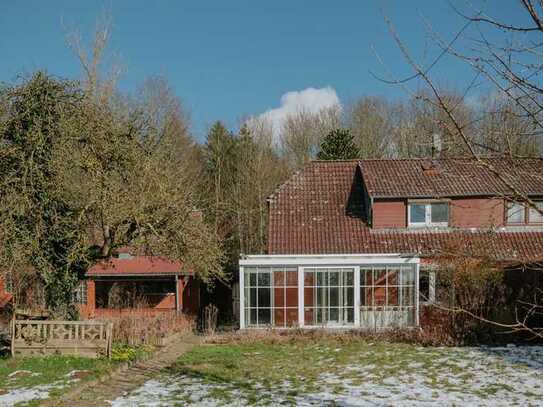 Ratzeburg - Doppelhaushälfte in Seenähe mit wunderschönem Garten zu kaufen!