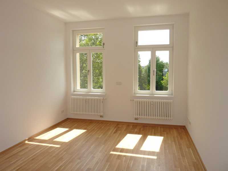 Vermiete 3-Raum-Wohnung - stilvoll saniert mit Balkon im Leipziger Osten !!