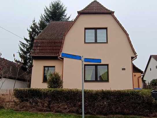 Charmantes Einfamilienhaus in begehrter Wohnlage von Rasberg in ZZ