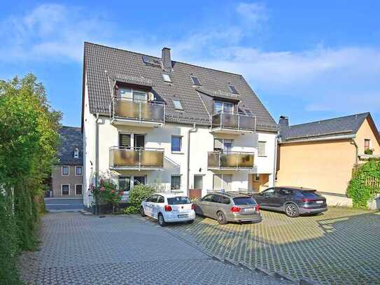 **TOP- schicke 3-ZKB-Wohnung mit Balkon in Hartenstein**