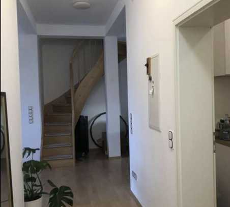 Attraktive 2-Zimmer-Maisonette-Wohnung in Mannheim