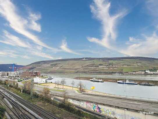 Bingen-Stadt - Schicke Dachgeschosswohnung mit unverbaubarem Rheinblick!