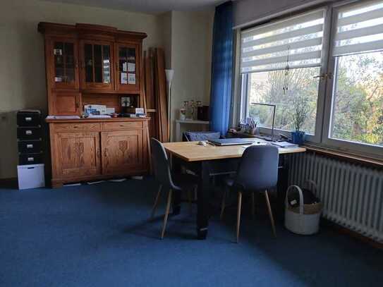 Ansprechende und gepflegte 2-Zimmer-Erdgeschosswohnung in Brühl