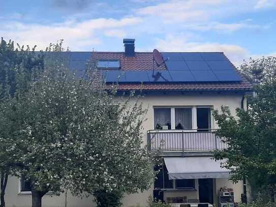 Attraktive 3,5-Zimmer-Wohnung mit Balkon in Lappersdorf ideal für die junge Familie