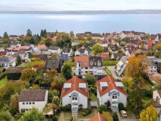 180 Grad Ausblick auf den Bodensee 
Außergewöhnliche 3,5-Zimmer-DG-Wohnung in Meersburg