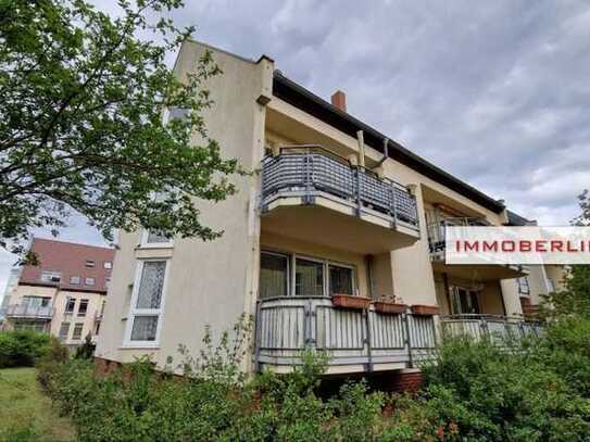IMMOBERLIN.DE - Attraktive Wohnung mit Balkonloggia in Südrichtung + Tiefgaragenplatz