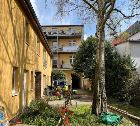 Toplage in Wismar, Hinterhofanbau mit Garten und PKW-Stellplatz