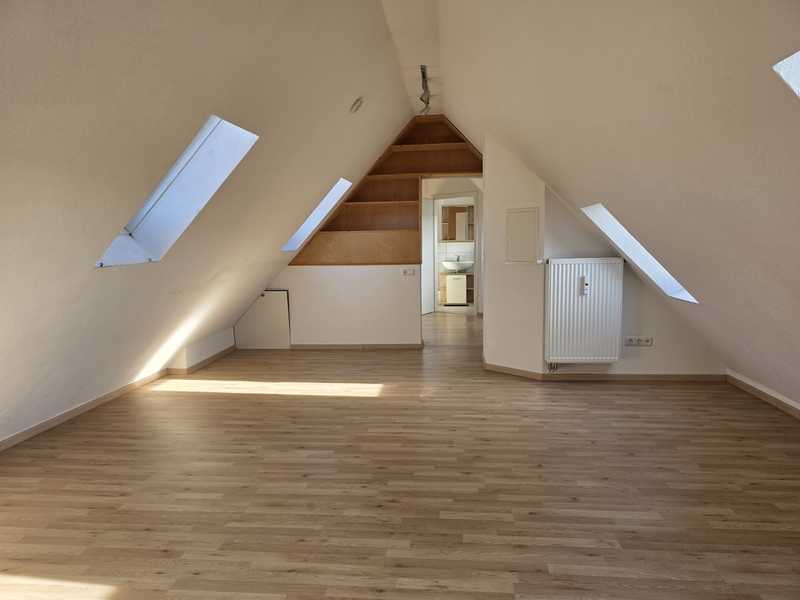                                                               Zentral gelegene Maisonettewohnung - mit Einbauk&uuml;che!                                                       in Haug (Würzburg)