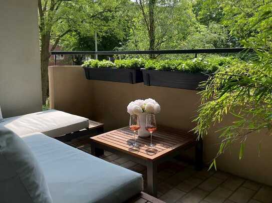 Moderne und gepflegte 1,5-Zimmer-Wohnung in Innenstadtnähe mit Balkon und Blick ins Grüne