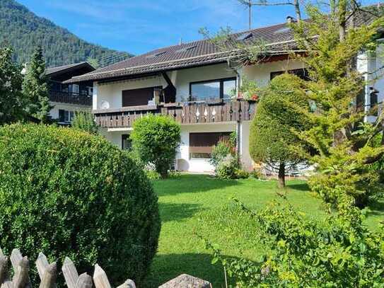 1 -Zimmer Wohnung mit wunderschönem Bergpanorama im Herzen von Oberau