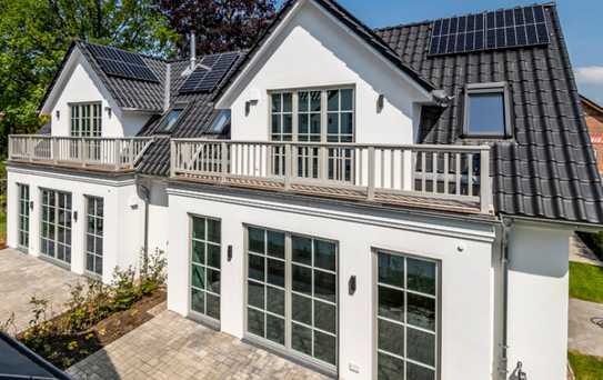 Sonne im eigenen Garten, Stil und Energieeffizienz - Doppelhaushälfte provisionsfrei