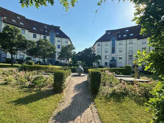 Frisch sanierte 2-Zimmer, 70 qm im Erdgeschoss mit Terrasse, in Werder an der Havel !