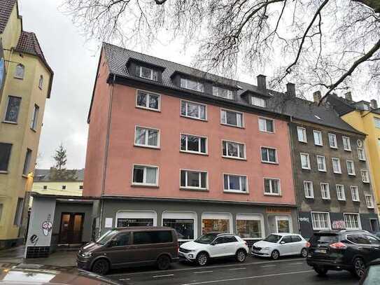 Kreuzviertel - tolle Wohnung mit kleinem Balkon