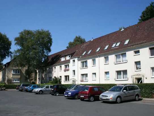 Gemütliche, kleine 3-Zimmer-Wohnung im Dachgeschoss in Billstedt