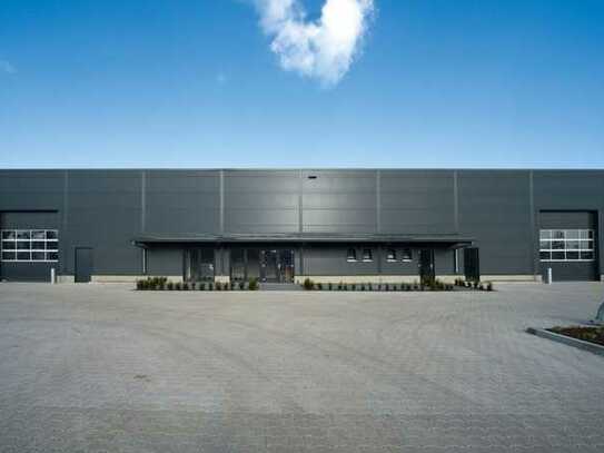 "BAUMÜLLER & CO." ca. 9.000 m² Hallenfläche - ebenerdige Andienung